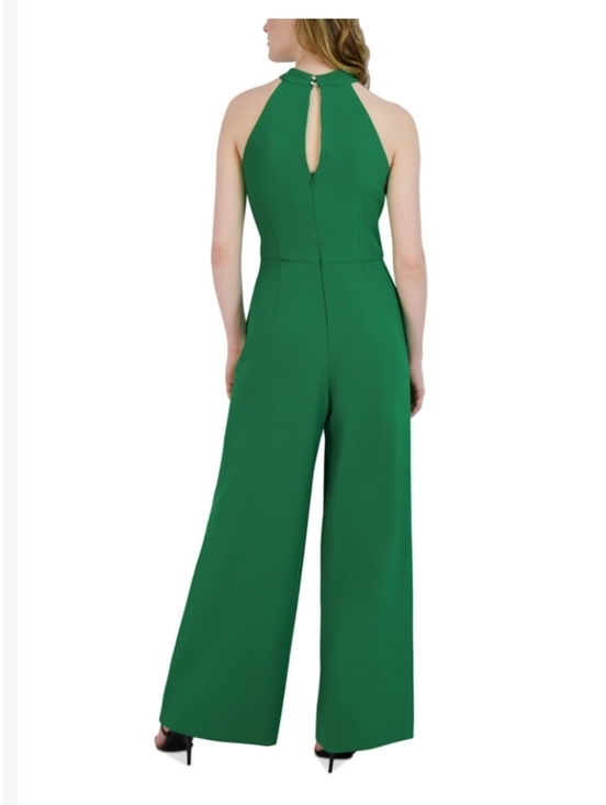 💚🔹️Julia Jordan🔹️ Kelly Green Twist-Front Halter Neck Wide Leg Jumpsuit - Picture 2 of 3